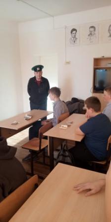 Встреча с воином-пограничником.